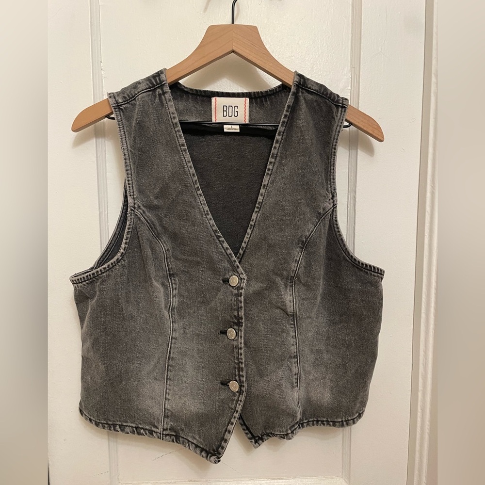 NWT Urban Outfitters||BDG Natasha denim button-front vest top,Washed Black Large - Picture 3 of 7